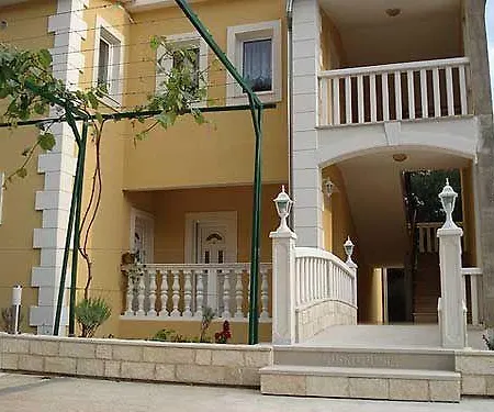 Apartment Vafire